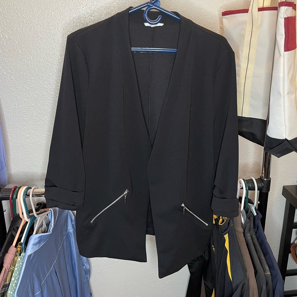 Maurices XL quarter length sleeve black blazer